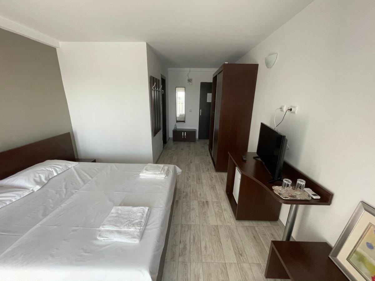 Studio 21 Apartment เอโฟริเอนอร์ด ภายนอก รูปภาพ